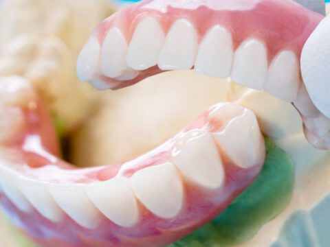 Protetică dentară